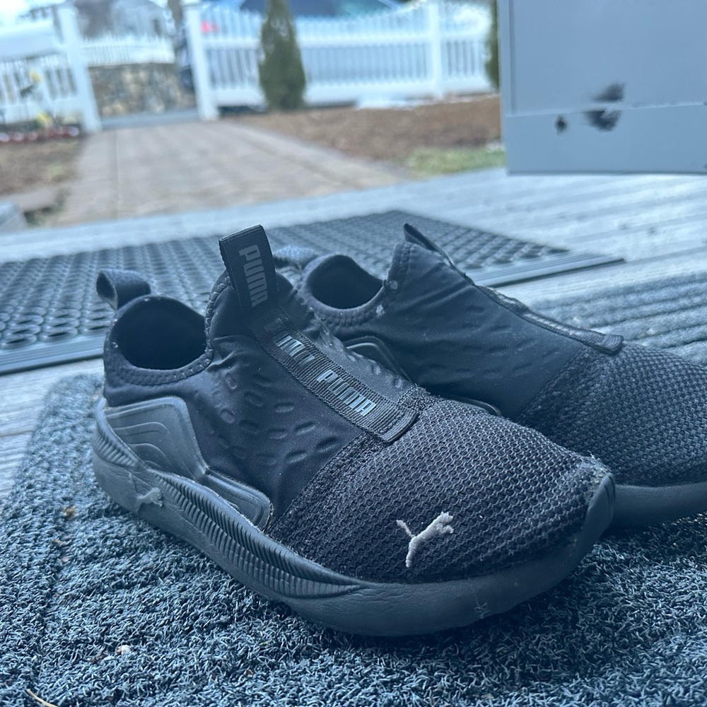 Puma Black Textured Slip-On Shoes